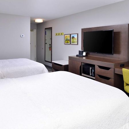 Hampton Inn Laporte La Porte Экстерьер фото