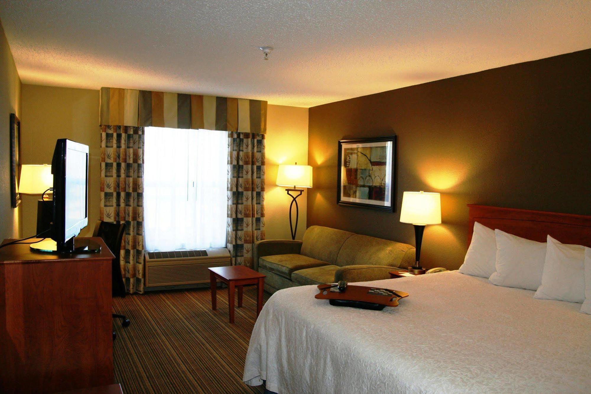 Hampton Inn Laporte La Porte Экстерьер фото